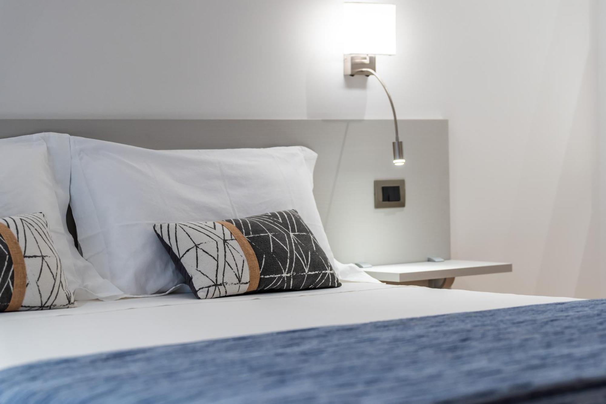 The Inga Rooms Marina Cagliari Exteriör bild